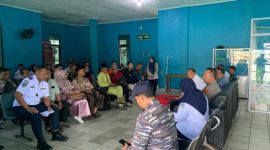 Dishub Lingga saat menggelar rapat di pelabuhan jagoh | Foto : Zonamu/Ist