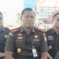 Kajari Lingga saat diwawancarai | Foto : Zonamu/Wandi