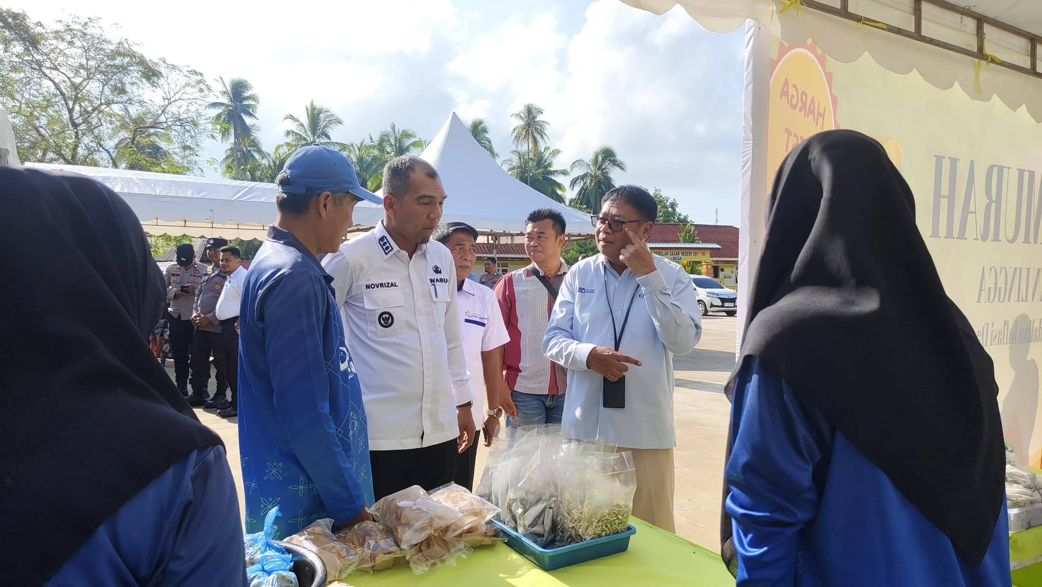 Bazar Murah di Daik Lingga | Foto : Zonamu/Indra