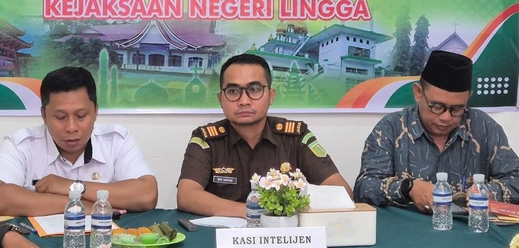 Kasi Intel Kejari Lingga saat melaksanakan Rapat PAKEM | Foto : Zonamu/Ist