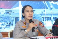 Kapolres Karimun AKBP Yunita Stevani saat konferensi Pers | Foto : Zonamu/Bustomi