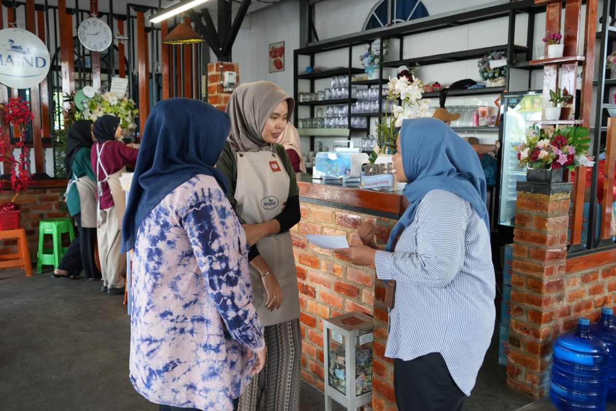 Bawaslu Bintan Jemput Bola Sosialisasikan JDIH ke Masyarakat | Foto : Zonamu/Ist