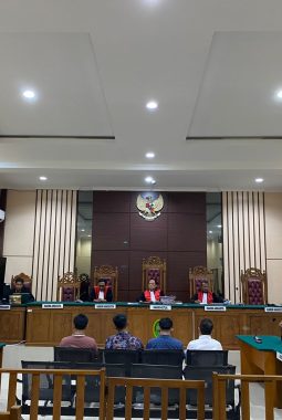 Kasus Marok Kecil, JA-YL Dituntut 3 Tahun, WP-DS Lebih Berat