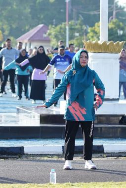 ASN Lingga Tetap Semangat Ikuti Senam Sehat Bersama