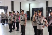 Rotasi Jabatan Polres Lingga, Kapolres Tekankan Profesionalitas | Foto : Zonamu/Ist