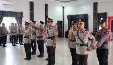 Rotasi Jabatan Polres Lingga, Kapolres Tekankan Profesionalitas | Foto : Zonamu/Ist