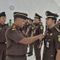 Kajar Lingga saat melantik para Kasubsi | Foto : Zonamu/Ist
