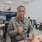 Feri Setiawan, Ayah pelapor Y, saat diwawancarai media ini terkait kasus tersebut di Kedai Kopi Abu Dafi #11 pada, Jumat (10/4/2026) malam | Foto: Ami