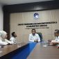 Kadis Kominfo Lingga bersama staff diskominf Lingga melaksanakan rapat | Foto : Zonamu/Ist