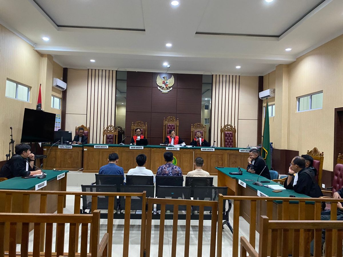 Sidang Putusan Kasus Jembatan Marok Kecil di PN Tanjungpinang | Foto : Zonamu/Ist