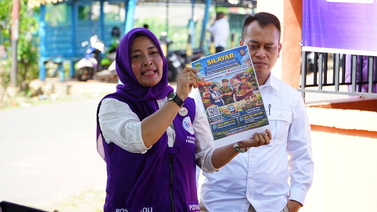 Ketua Tim Penggerak Posyandu Kabupaten Lingga saat memberikan edukasi | Foto : Zonamu/Rudi