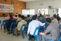 AJI Tanjungpinang saat melaksanakan dialog bersama BPBD terkait hewan buas | Foto : Zonamu/Ist