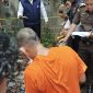 Tim Kejaksaan Negeri Lingga saat ikut dalam rekonstruksi pembunuhan suami kepada istri | Foto : Zonamu/Wandi