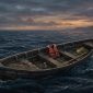 Nelayan Buyu Hilang Saat Mencari Sotong di Laut | Foto : Zonamu/AI