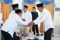 Khitan Massal dan Santunan Yatim Bantu Warga Lingga | Foto : Zonamu/Ist