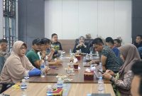 RDP Bahas Gangguan PLTD Daik Masyarakat Tunggu Kepastian Pasokan Listrik | Foto : Zonamu/ist