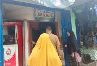 Camat Singkep Sidak Kios BBM | Foto : Zonamu/Wandi