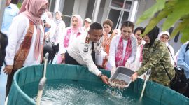 Selvi Ananda Tinjau Pembinaan Anak Binaan LPKA Batam | Foto : Zonamu/Ist