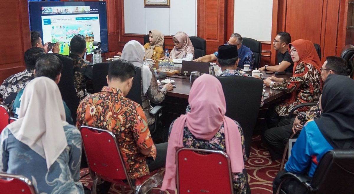 Rapat persiapan peringatan Hari Anak Nasional (HAN) 2026 disejalankan persiapan penyambutan Ketua Dekranas Selvi Ananda dan SERUNI KMP dipimpin Sekdaprov Kepri, Misni | Foto : Zonamu/Angga/BIRO ADPIM KEPRI
