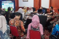 Rapat persiapan peringatan Hari Anak Nasional (HAN) 2026 disejalankan persiapan penyambutan Ketua Dekranas Selvi Ananda dan SERUNI KMP dipimpin Sekdaprov Kepri, Misni | Foto : Zonamu/Angga/BIRO ADPIM KEPRI