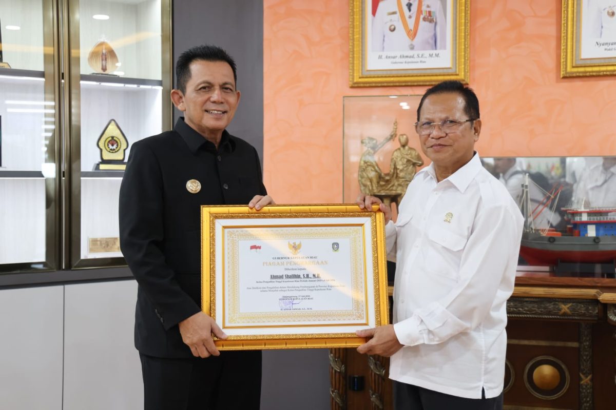 Gubernur Kepri Terima Pamit Ketua Pengadilan Tinggi Kepri | Foto : Zonamu/Diskominfo Kepri