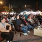 Amsakar Nobar Piala Dunia Bersama Warga, UMKM Ikut Bergeliat | Foto : Zonamu/Ist
