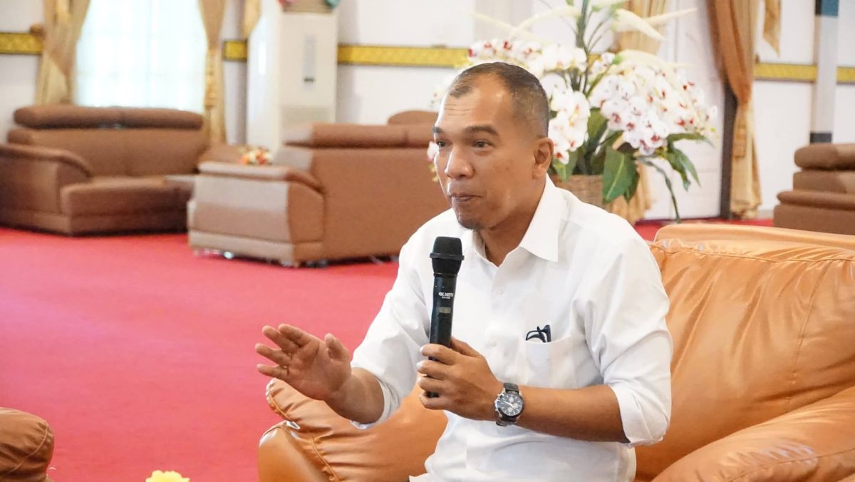 Wakil Bupati Lingga Novrizal | Foto : Zonamu/Ist
