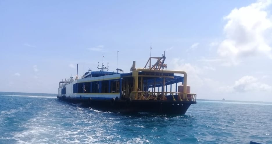 Kapal Hisap PT CPM di Desa Pekajang | Foto : Zonamu/Ist
