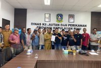 Audiensi dan pernyataan sikap yang di sampaikan Aliansi Nelayan Pesisir, Kepada dinas DKP Kepri | Foto : Zonamu/Ist