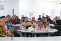 Bupati dan Wabup Karimun saat menghadiri peresmian Mal Pelayanan Publik oleh Menteri PANRB, sore tadi | Foto: Zonamu/Prokopim Karimun