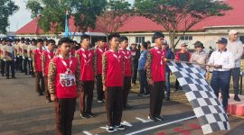 Peserta Gerak Jalan di Kecamatan Singkep | Foto : Zonamu/Wandi