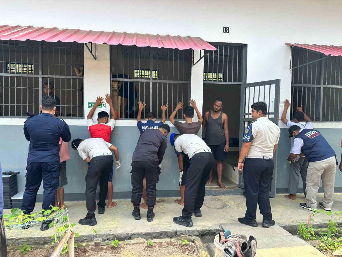 Rutan Karimun Geledah Kamar Warga Binaan, Tes Urine | Foto : Zonamu/Bustomi