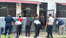 Rutan Karimun Geledah Kamar Warga Binaan, Tes Urine | Foto : Zonamu/Bustomi