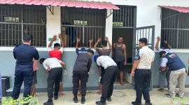 Rutan Karimun Geledah Kamar Warga Binaan, Tes Urine | Foto : Zonamu/Bustomi