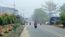 Potret kondisi Dabo Singkep masih berkabut | Foto : Zonamu/Wandi