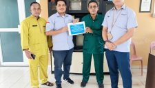 Dukungan penuh dari PT Timah buat Tim All Star Kundur Barat U-40 yang siap berlaga di GMM Cup II Pasir Panjang, Karimun | Foto: Zonamu/Humas PT Timah