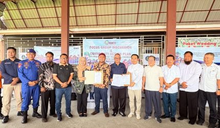 PT BPR Tuah Karimun (Perseroda) resmi menjalin kerja sama strategis dengan KNTI Kabupaten Karimun untuk membangun ekosistem ekonomi kolektif bagi masyarakat nelayan | Foto: Zonamu/Humas BPR Tuah Karimun