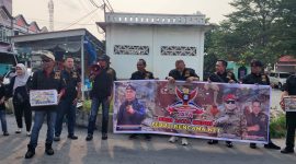 GRIB Karimun Turun Jalan, Galang Donasi untuk Korban Gempa NTT | Foto : Zonamu/Bustomi