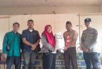 507 KPM Dabo Lama Terima Bantuan Pangan Tahap III | Foto : Zonamu/Ist