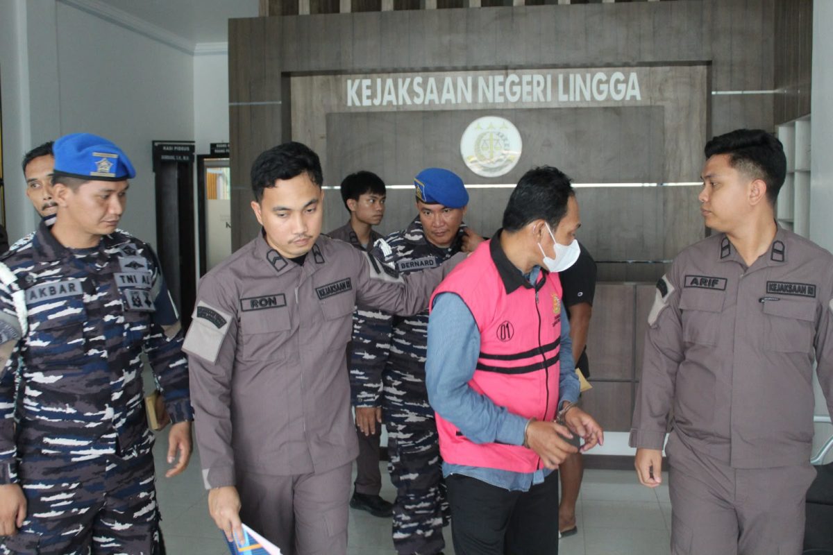 Kades Pulau Medang Jadi Tersangka Korupsi Dana Desa Anggaran 2023 | Foto : Zonamu/Ist