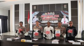 Polisi Ringkus Empat Tersangka, Dua ASN Terlibat Narkoba | Foto : Zonamu/Ist