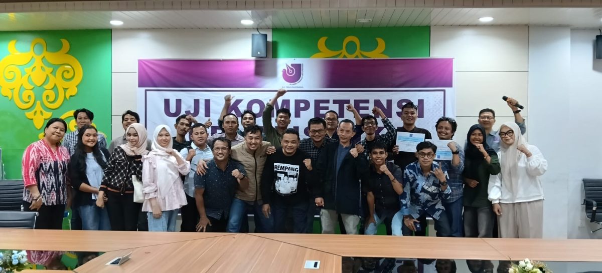 15 Jurnalis AJI Lulus Uji Kompetensi, Seluruh Peserta Dinyatakan Kompeten | Foto : Zonamu/Ist
