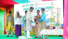 Sekda Lingga saat membuka kegiatan PAI di desa Musai | Foto : Diskominfo Lingga