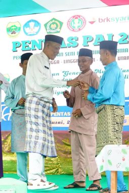 Dari Pawai hingga Pentas, Pelajar Lingga Merawat Nilai Agama