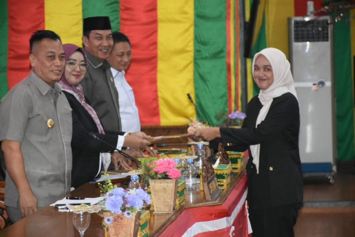 DPRD Lingga Bahas RAPBD Perubahan 2026 | Foto : Zonamu/Ist