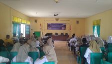 Acara tengah berlangsung PLN Padam | Foto : Zonamu/Ist