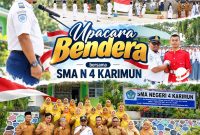 Ketua Tim TOKPD Bandara RHA Karimun, Kukuh Arjunanto, menjadi pembina upacara di SMAN 4 Karimun, Senin (5/10/2026) | Foto: Zonamu/Humas Bandara RHA